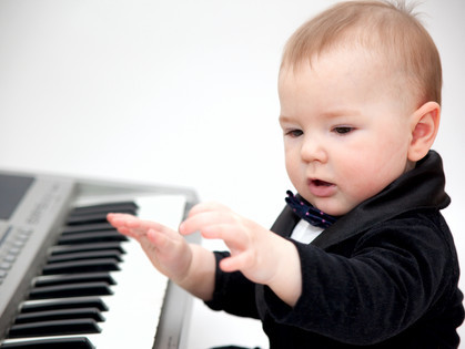 Композиция для малыша: почему стоит проводить музыкальную терапию