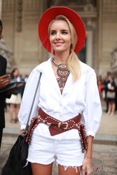 Стиль уличных красавиц на Парижской Неделе Моды Haute Couture Fall 2014