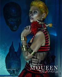 Кейт Мосс стала лицом культовой марки Alexander McQueen