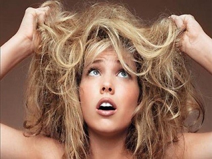 Уход за секущимися волосами. Что делать и как их спасать?