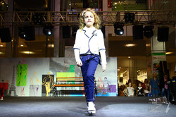 Показ коллекции детской одежды на Dafi Fashion Days