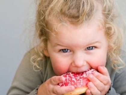 Самые полезные сладости. Что можно разрешить ребенку?