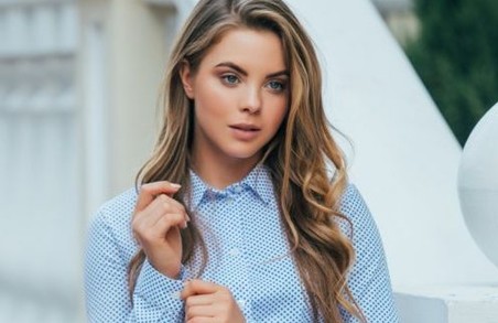 Блуза — идеальный вариант для весны: 5 стильных образов