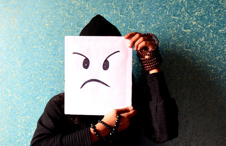 Злитесь, это полезно: Эксперты советуют не подавлять негативные эмоции