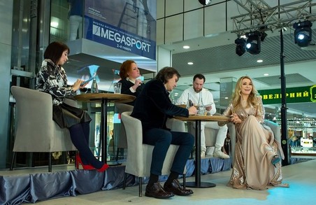 Ольга Сумская решила заказать наряд у победителей конкурса Dafi Fashion Days 2019 (ФОТО)